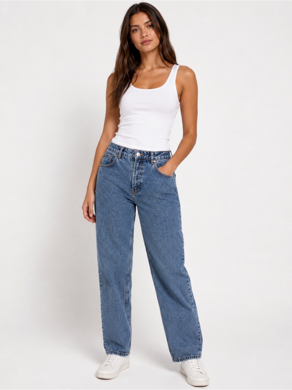 Zara Women’s High Rise Relaxed Mom Jeans Light Wash Denim